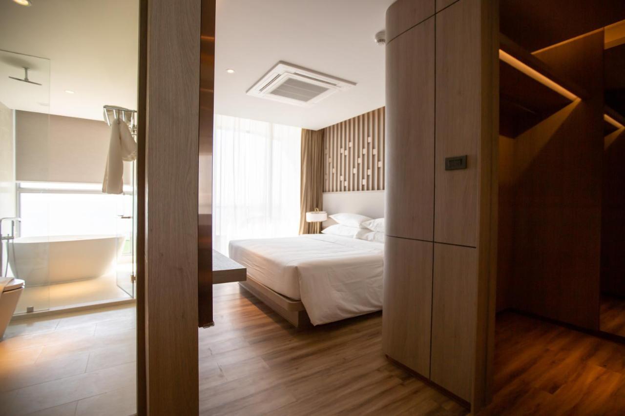 Symphony Of The Sea Hotel Bangsaen Exteriér fotografie