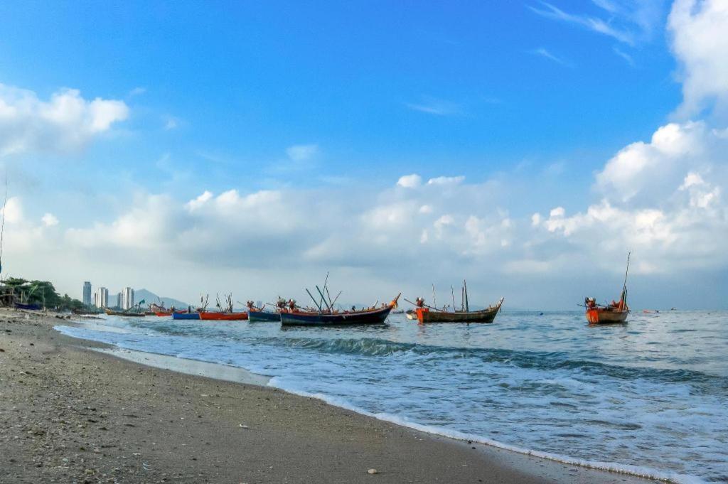 Symphony Of The Sea Hotel Bangsaen Exteriér fotografie